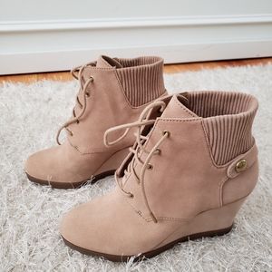 Michael Kors Carrigan Suede Wedges